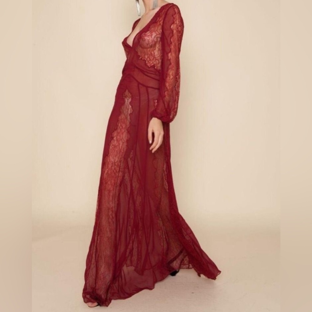 Stone Cold Fox Red Vermont Lacs Gown in burgundy size XS/S - Picture 1 of 10